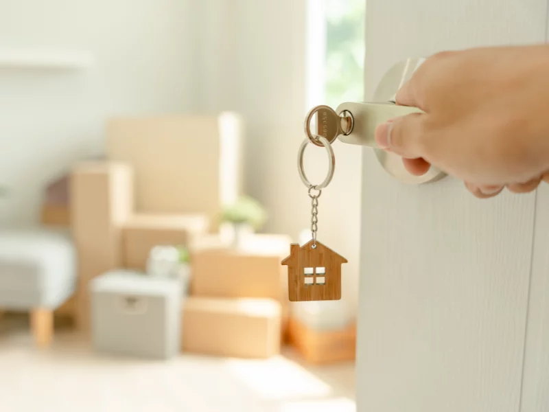 Picture of a house with a key symbolizing changes in the agreement.